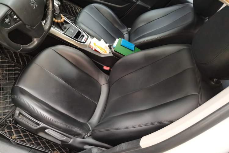 Used Peugeot 408 2014 1.8L Automatic Luxury Edition Left Front Seat
