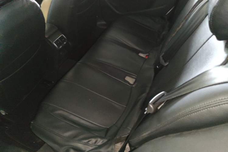 Used Peugeot 408 2014 1.8L Automatic Luxury Edition Left Rear Seat