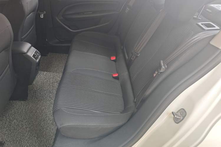 Used Peugeot 408 2014 1.8L Automatic Luxury Edition Left Rear Seat
