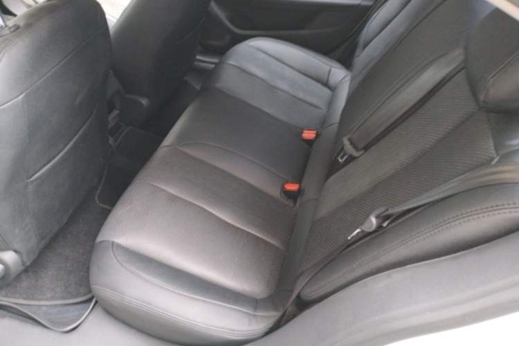 Used Peugeot 408 2014 1.8L Automatic Leading Edition Left Rear Seat