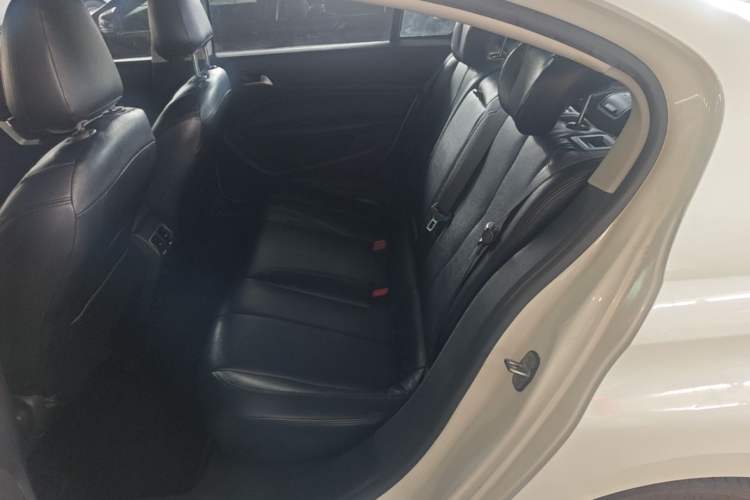 Used Peugeot 408 2014 1.8L Automatic Luxury Edition Left Rear Seat