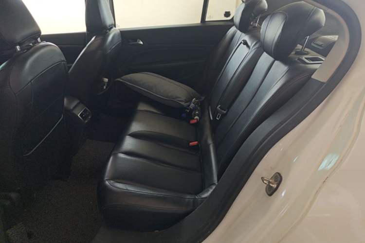Used Peugeot 408 2014 1.8L Automatic Luxury Edition Left Rear Seat