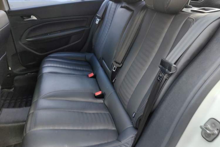 Used Peugeot 408 2014 1.6T Automatic Prestige Edition Left Rear Seat
