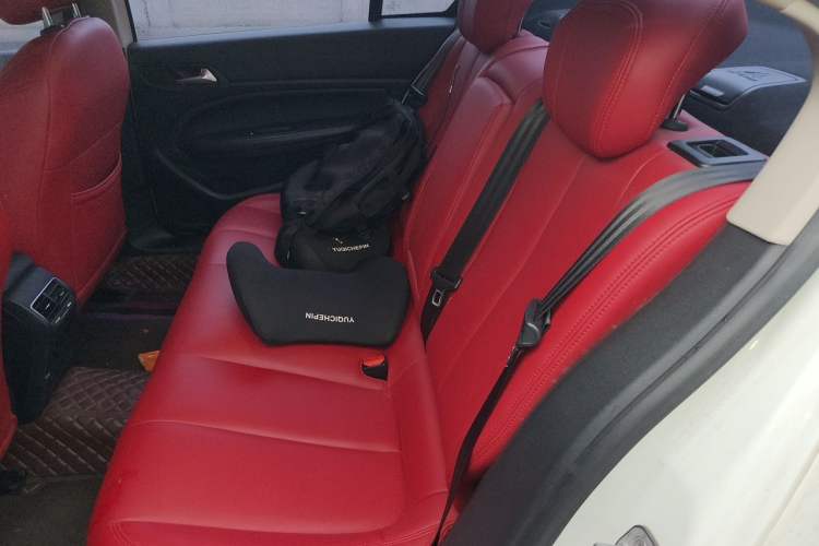 Used Peugeot 408 2014 1.8L Automatic Luxury Edition Left Rear Seat