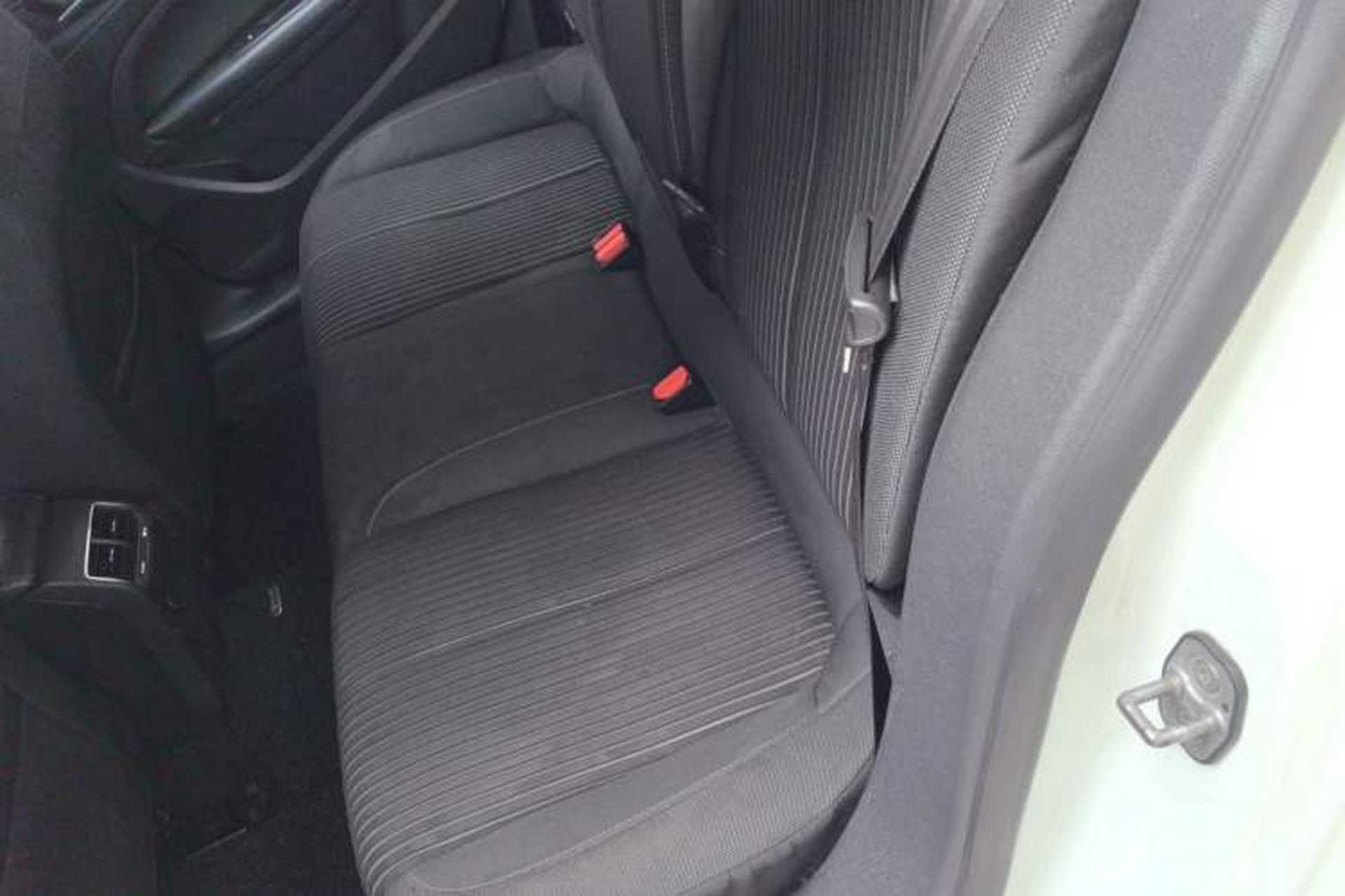 Used Peugeot 408 2014 1.8L Automatic Luxury Edition Left Rear Seat