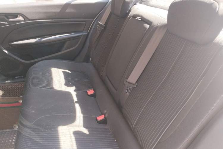 Used Peugeot 408 2014 1.8L Automatic Luxury Edition Left Rear Seat