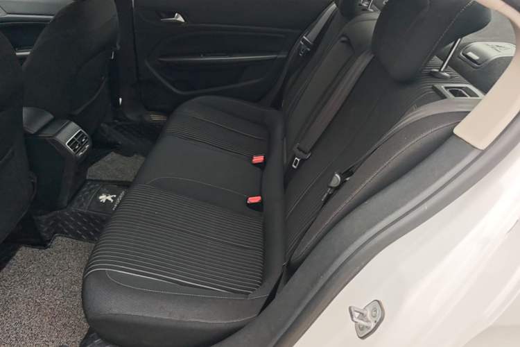 Used Peugeot 408 2014 1.8L Automatic Luxury Edition Left Rear Seat