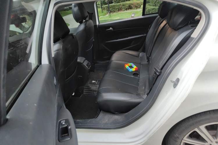 Used Peugeot 408 2014 1.8L Automatic Luxury Edition Left Rear Seat