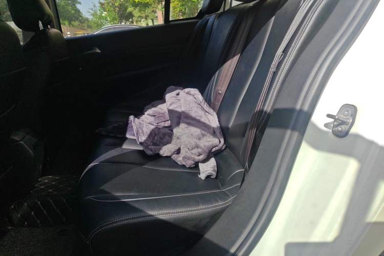 Used Peugeot 408 2014 1.8L Automatic Leading Edition Left Rear Seat