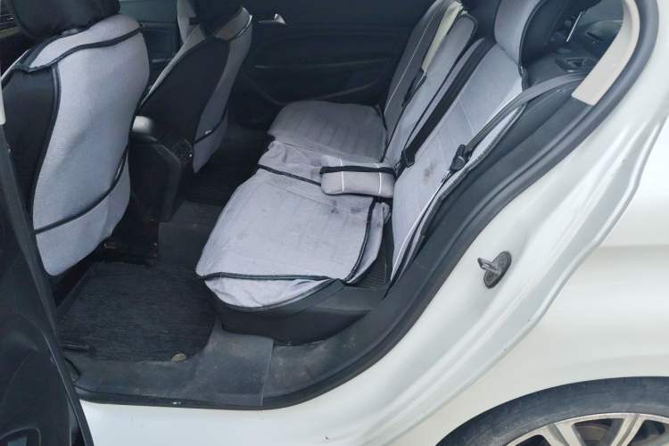 Used Peugeot 408 2014 1.8L Automatic Luxury Edition Left Rear Seat