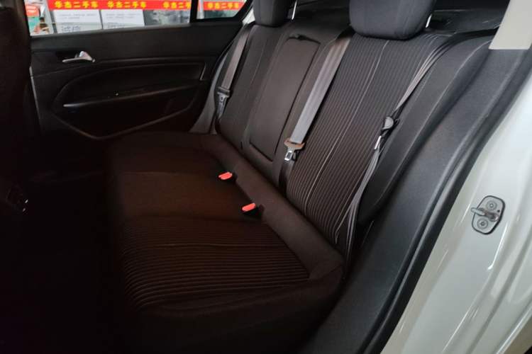 Used Peugeot 408 2014 1.8L Automatic Luxury Edition Left Rear Seat