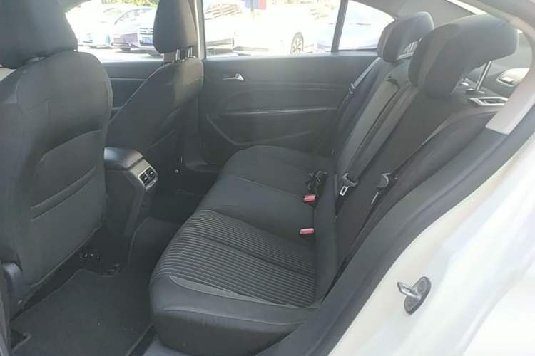 Used Peugeot 408 2014 1.8L Automatic Luxury Edition Left Rear Seat