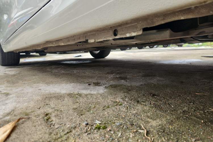 Used Peugeot 408 2014 1.8L Manual Leading Edition Left Side Sill