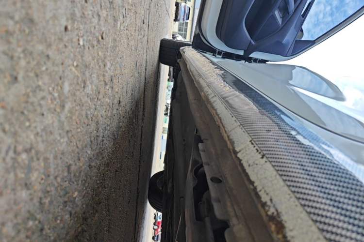 Used Peugeot 408 2014 1.8L Automatic Leading Edition Left Side Sill