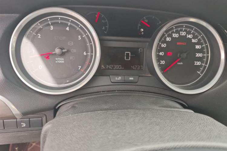 Used Peugeot 408 2014 1.8L Automatic Luxury Edition Odometer Close Up