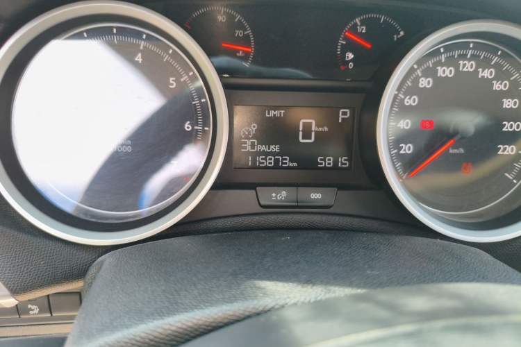 Used Peugeot 408 2014 1.8L Automatic Luxury Edition Odometer Close Up