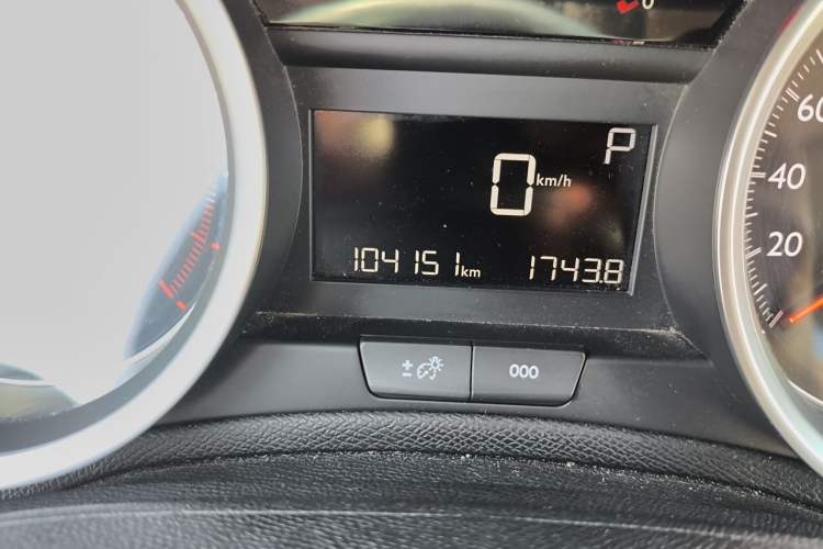 Used Peugeot 408 2014 1.8L Automatic Luxury Edition Odometer Close Up