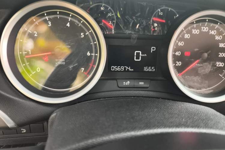 Used Peugeot 408 2014 1.8L Automatic Luxury Edition Odometer Close Up