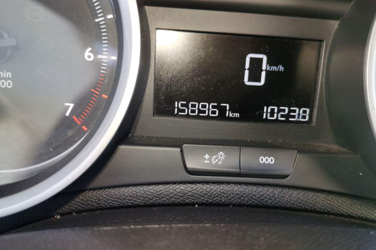 Used Peugeot 408 2014 1.8L Manual Leading Edition Odometer Close Up