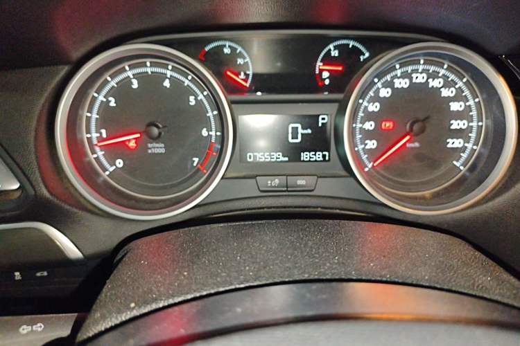 Used Peugeot 408 2014 1.8L Automatic Luxury Edition Odometer Close Up