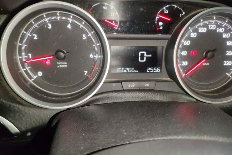 Used Peugeot 408 2014 1.8L Manual Leading Edition Odometer Close Up