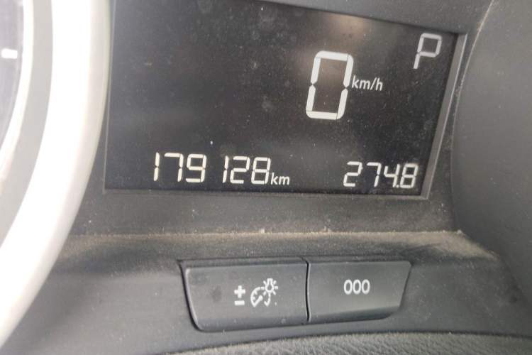 Used Peugeot 408 2014 1.8L Automatic Luxury Edition Odometer Close Up
