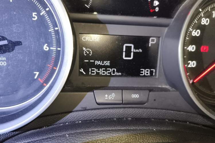 Used Peugeot 408 2014 1.8L Automatic Leading Edition Odometer Close Up