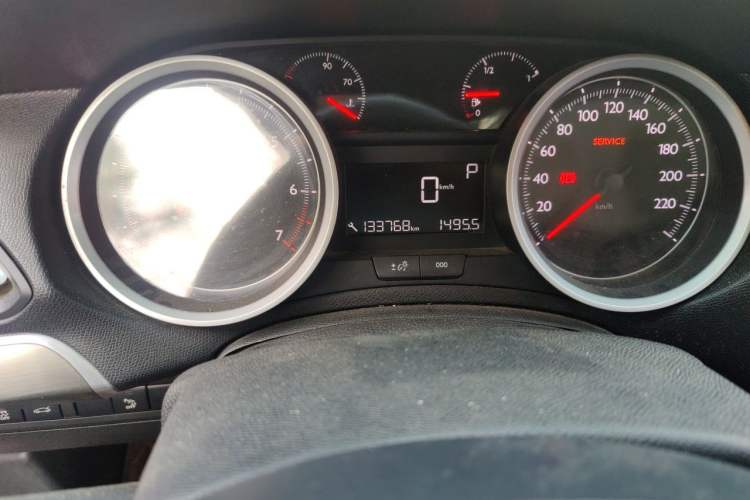 Used Peugeot 408 2014 1.8L Automatic Luxury Edition Odometer Close Up