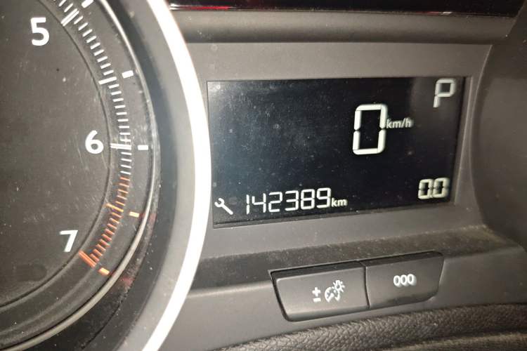 Used Peugeot 408 2014 1.8L Automatic Luxury Edition Odometer Close Up