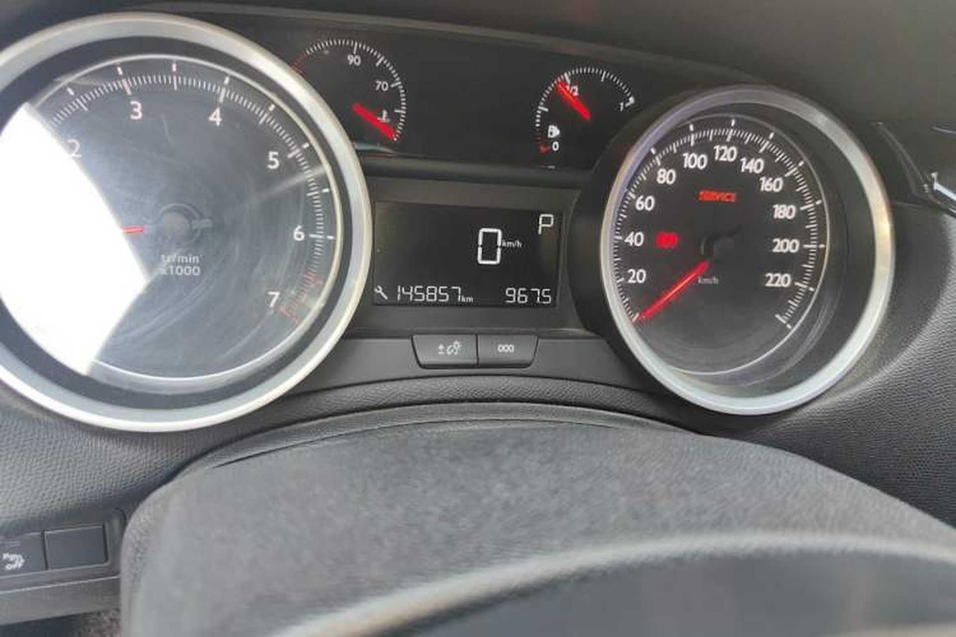 Used Peugeot 408 2014 1.8L Automatic Luxury Edition Odometer Close Up