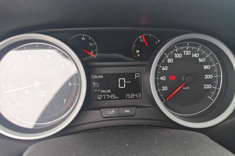 Used Peugeot 408 2014 1.8L Automatic Luxury Edition Odometer Close Up