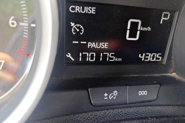Used Peugeot 408 2014 1.8L Automatic Luxury Edition Odometer Close Up