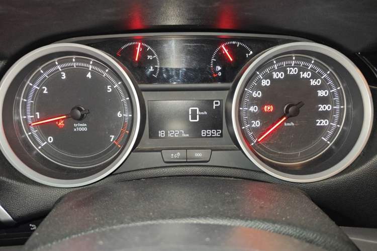 Used Peugeot 408 2014 1.8L Automatic Luxury Edition Odometer Close Up