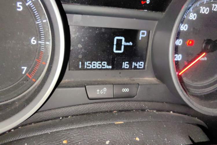 Used Peugeot 408 2014 1.8L Automatic Luxury Edition Odometer Close Up