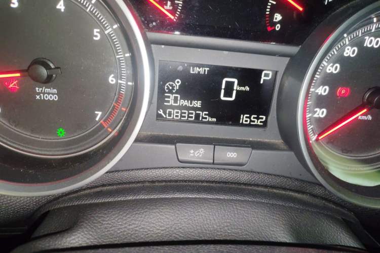 Used Peugeot 408 2014 1.8L Automatic Luxury Edition Odometer Close Up