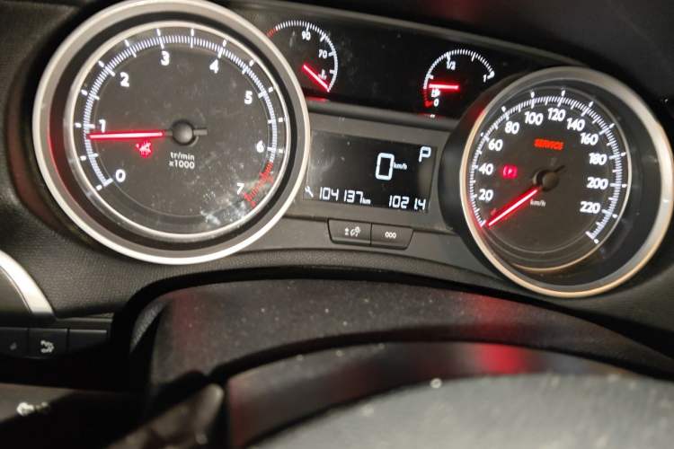 Used Peugeot 408 2014 1.8L Automatic Luxury Edition Odometer Close Up