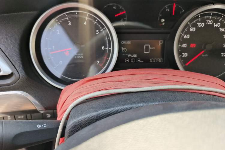 Used Peugeot 408 2014 1.8L Automatic Luxury Edition Odometer Close Up