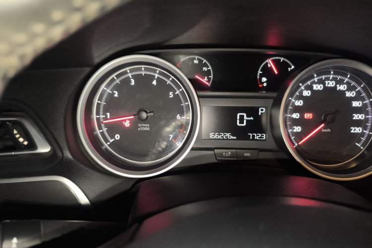 Used Peugeot 408 2014 1.8L Automatic Luxury Edition Odometer Close Up