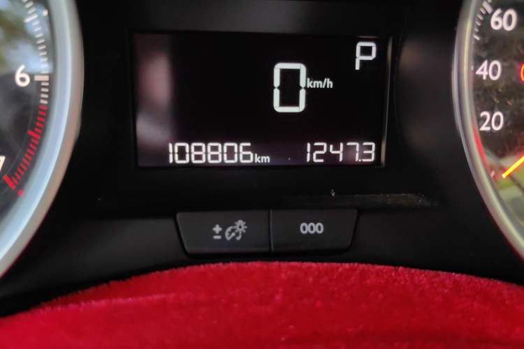 Used Peugeot 408 2014 1.8L Automatic Luxury Edition Odometer Close Up