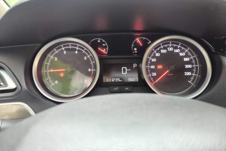 Used Peugeot 408 2014 1.8L Automatic Luxury Edition Odometer Close Up