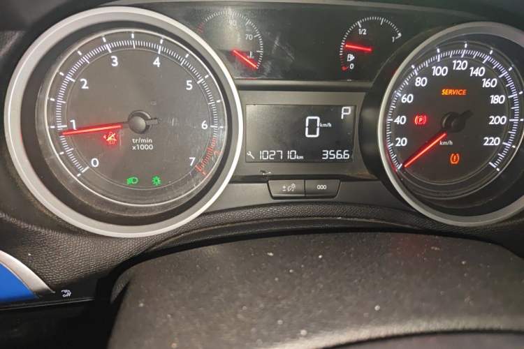 Used Peugeot 408 2014 1.8L Automatic Luxury Edition Odometer Close Up