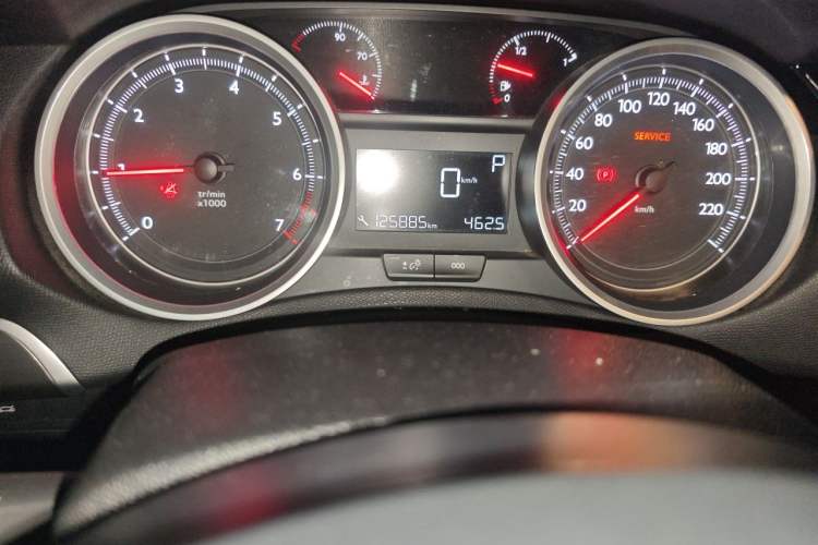 Used Peugeot 408 2014 1.8L Automatic Luxury Edition Odometer Close Up