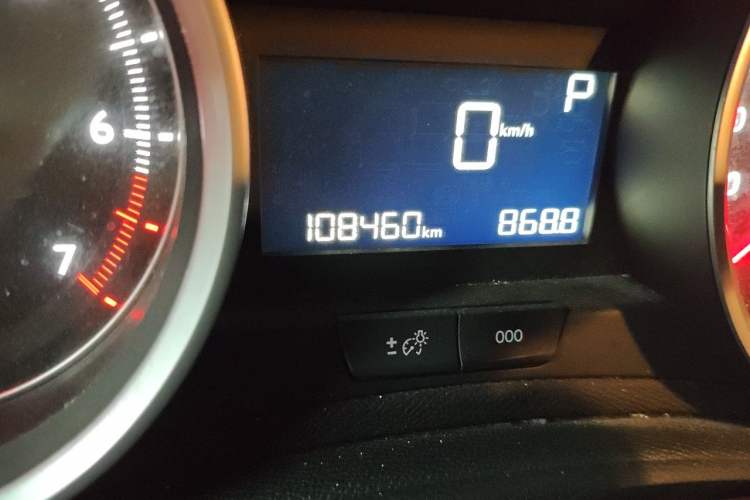 Used Peugeot 408 2014 1.8L Automatic Luxury Edition Odometer Close Up