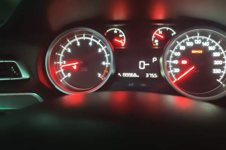 Used Peugeot 408 2014 1.8L Automatic Luxury Edition Odometer Close Up