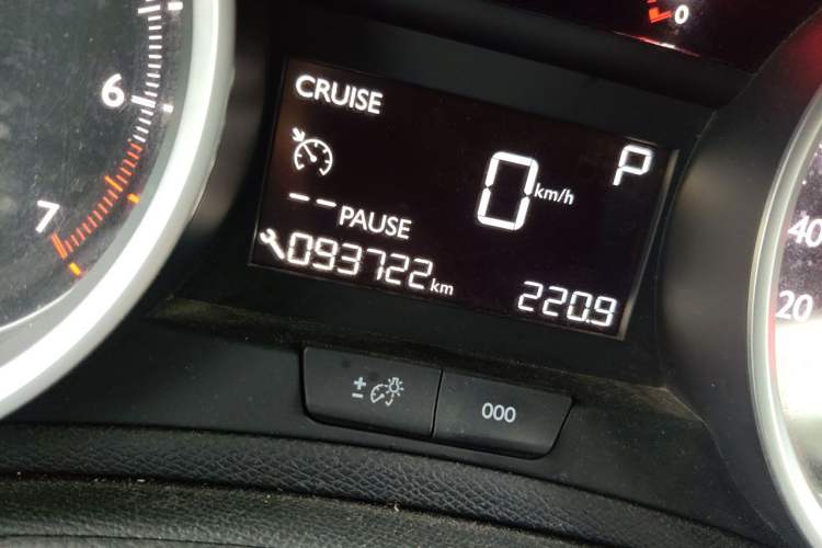 Used Peugeot 408 2014 1.8L Automatic Luxury Edition Odometer Close Up