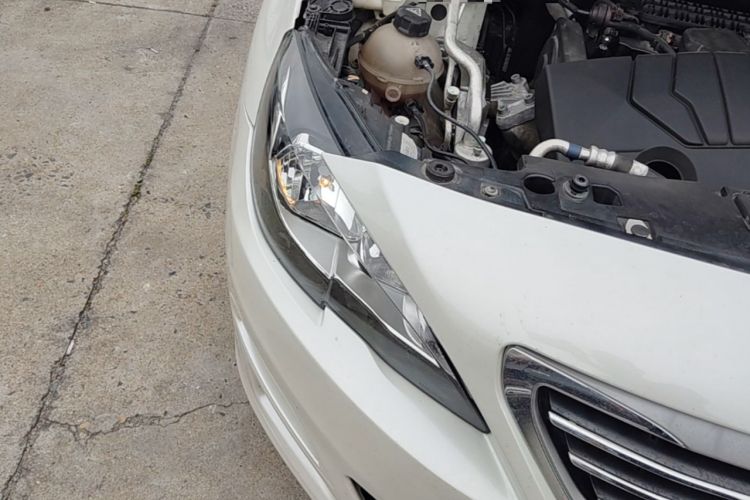 Used Peugeot 408 2014 1.8L Automatic Luxury Edition Right Front Headlight