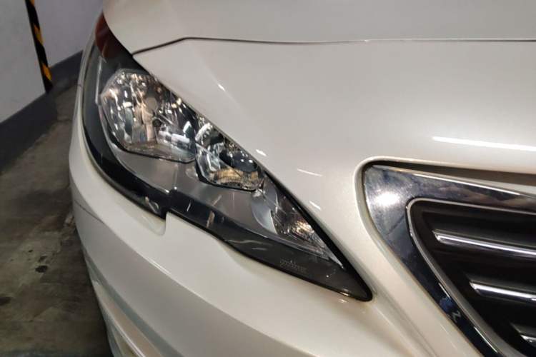 Used Peugeot 408 2014 1.8L Automatic Luxury Edition Right Front Headlight