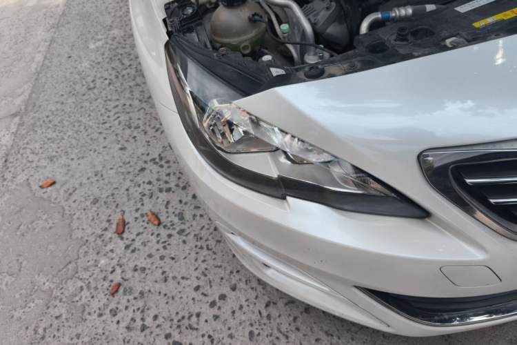 Used Peugeot 408 2014 1.8L Automatic Luxury Edition Right Front Headlight