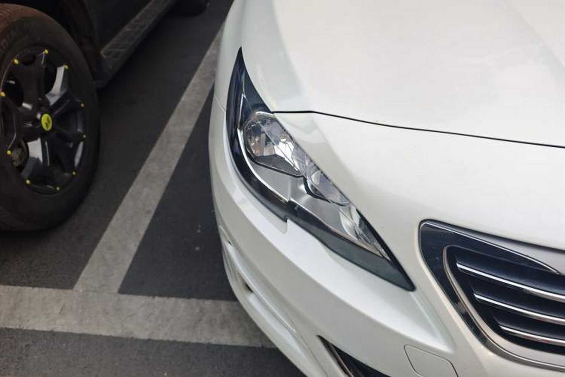 Used Peugeot 408 2014 1.8L Automatic Luxury Edition Right Front Headlight