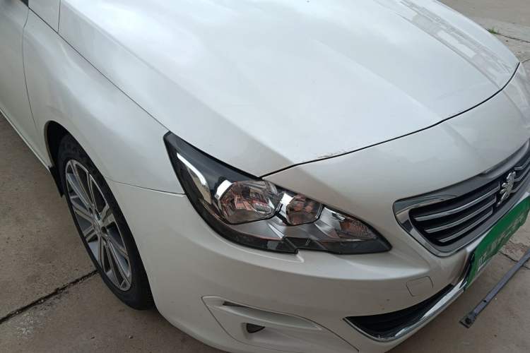 Used Peugeot 408 2014 1.8L Automatic Luxury Edition Right Front Headlight